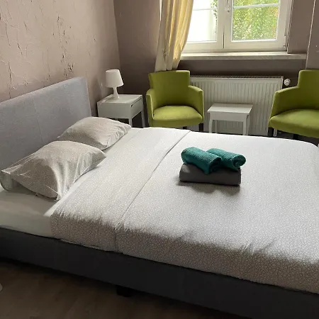 Lullaby Private Homestay *