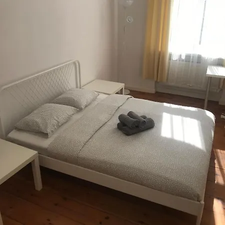 Lullaby Private * Poznań