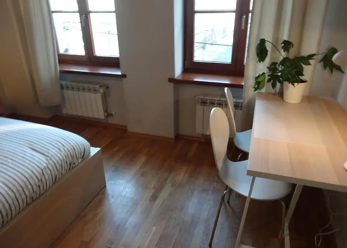 Lullaby Private * Poznań